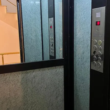 Casablanca Beachfront Appartement *